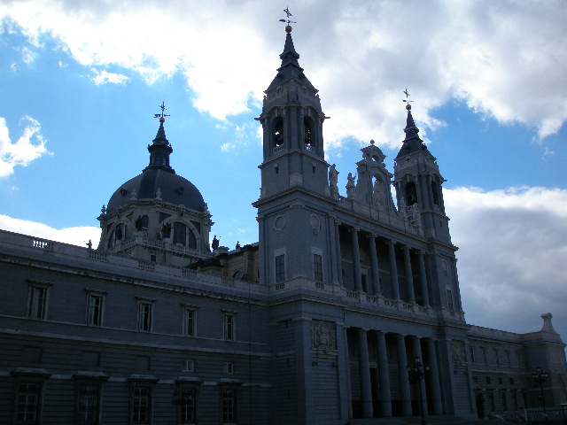 royal palace.JPG