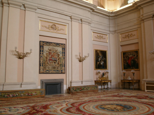 royal room1.JPG