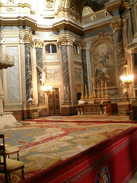 spanish lincoln bedroom.JPG